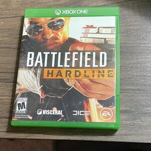 Battlefield Hardline for Xbox One - Green Case
